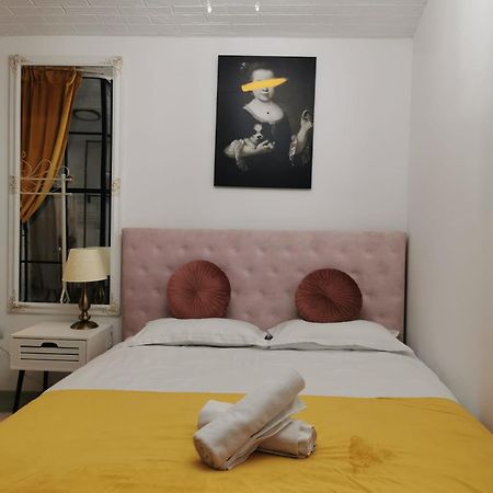 Apartamento Aramis Boutique In Old Town Center Braşov Exterior foto