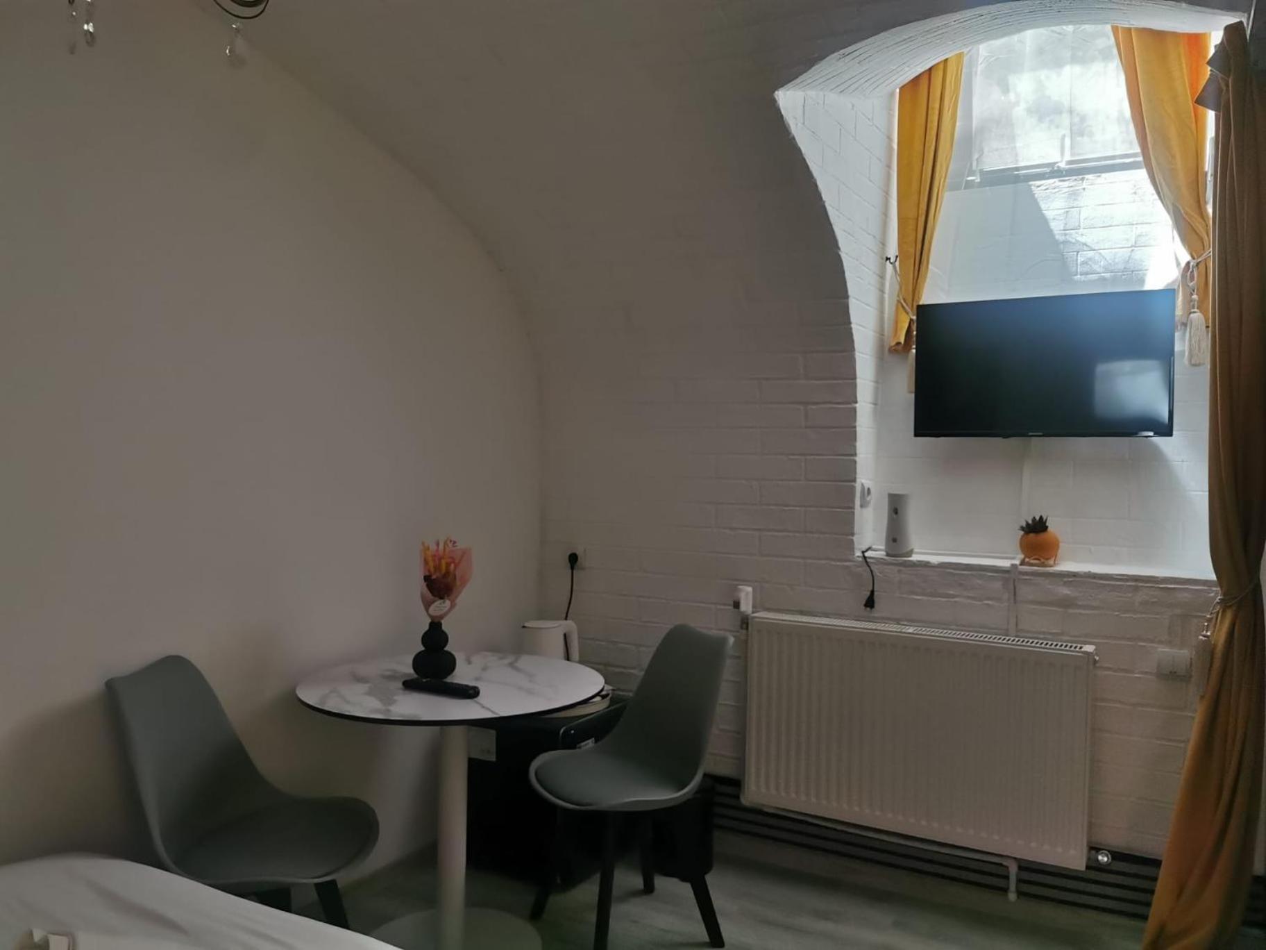 Apartamento Aramis Boutique In Old Town Center Braşov Exterior foto